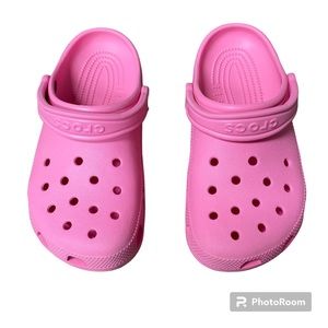 New Pink Crocs Men’s Size 4, Women’s Size 6 Very Great Condition
